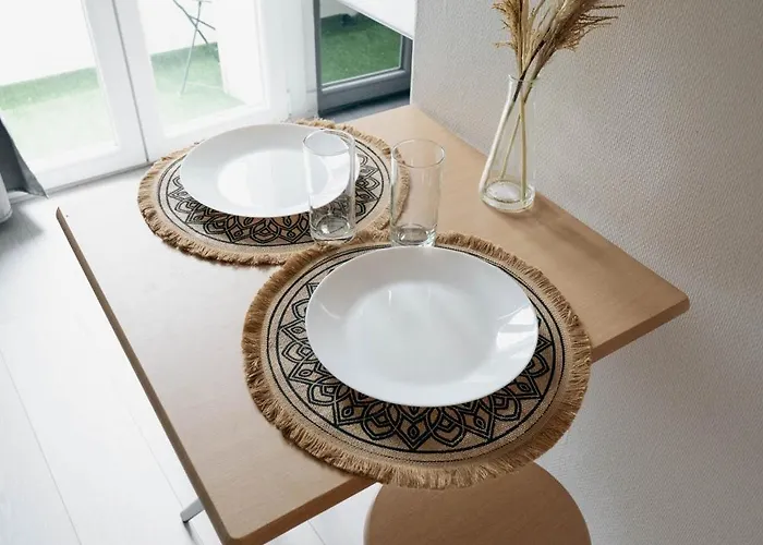 Appartement Verdant Oasis - Proche Du Centre - Wifi Gratuit - Parking à Proximité